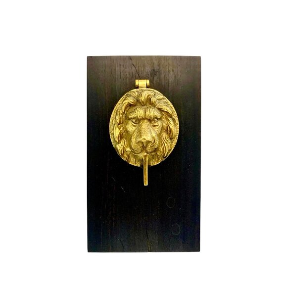 Door Knocker Lion Head Brass Mounted on Wood for Display Vintage Regal Decor